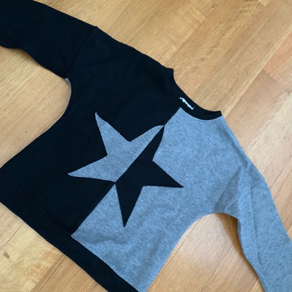 Unisex’s Black/Grey Sweatop size 12